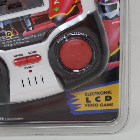 Super Auto Racing 90’s MGA-272 LCD Video Game MGA New Sealed Vintage - Picture 5 of 9